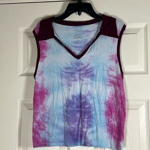 Arizona Jean Company Red Tie-Dye Crop Tank Top